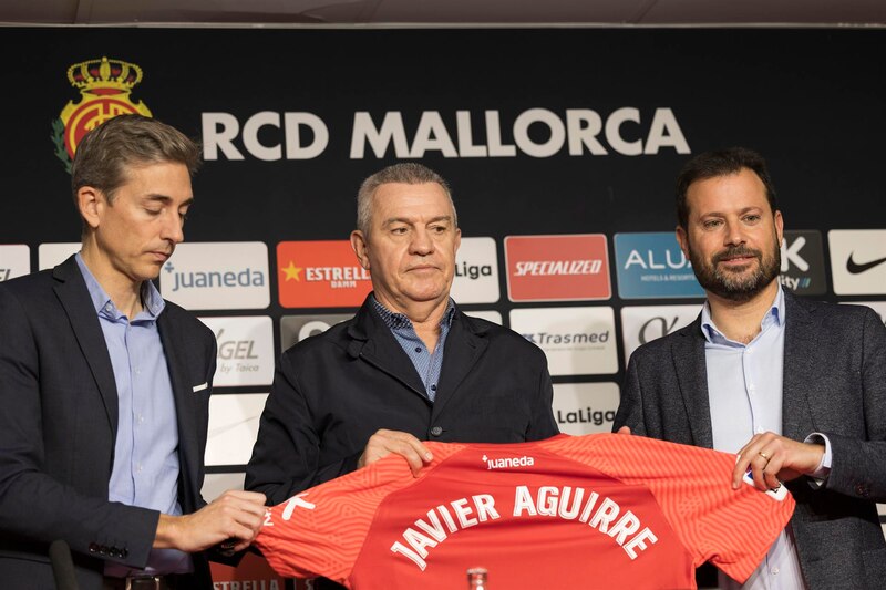 Presentación de Javier Aguirre como nuevo entrenador del RCD Mallorca