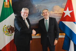 Canciller recibe al Embajador de Cuba ante el fin de su representación 