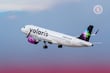 Volaris y Viva Aerobús anuncian cancelaciones y retrasos en vuelos por actualización de software