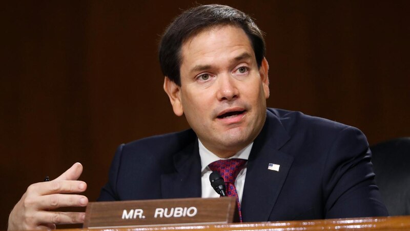 El senador Marco Rubio habla en una audiencia del Comité de Relaciones Exteriores del Senado.