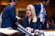 La fiscal general de EU incluye a México en la lista de enemigos junto a Irán, Rusia y China