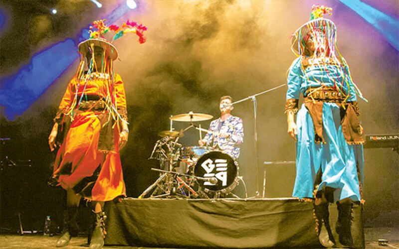 Banda de música folclórica en vivo