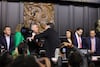 ¡Permanente se convierte en ring! Alito y Noroña se lían a manotazos; el morenista pedirá desafuero del priista
