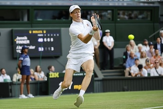 Jannik Sinner mete presión y ya está en la tercera ronda en Wimbledon