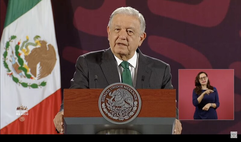 El presidente Andrés Manuel López Obrador da un discurso.