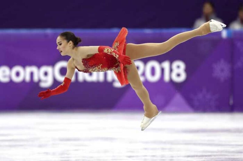 La patinadora rusa Alina Zagitova ganó la medalla de oro en patinaje artístico femenino en los Juegos Olímpicos de Invierno de 2018.
