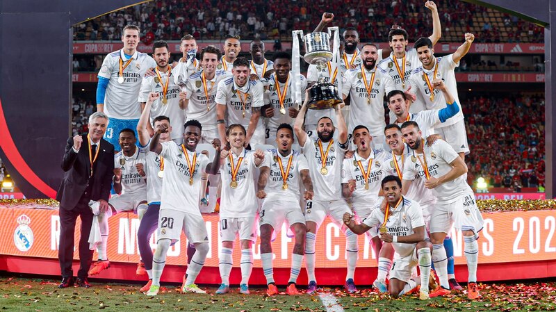 El Real Madrid celebra la victoria de la Copa del Rey