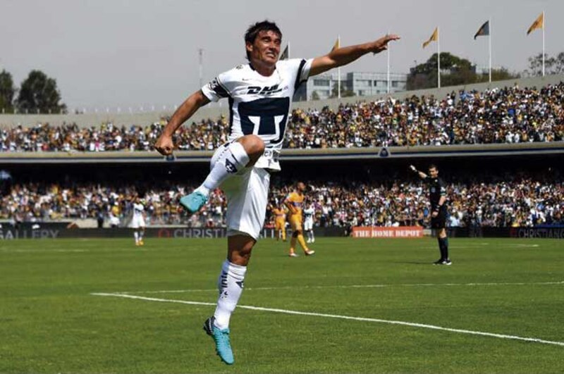 ¡Golazo de chilena!