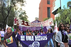 Toman la calle las más vulnerables durante marcha en el 25N