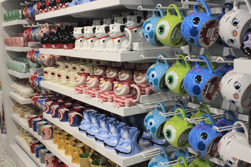 Productos de la Disney Store en Plaza Perisur