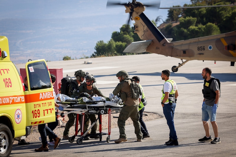 Rescate de un herido en helicóptero