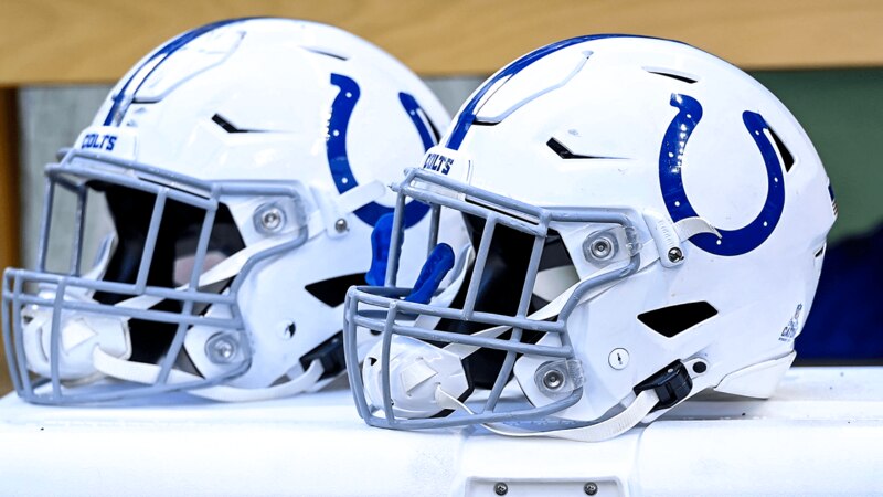 Colts se preparan para la temporada