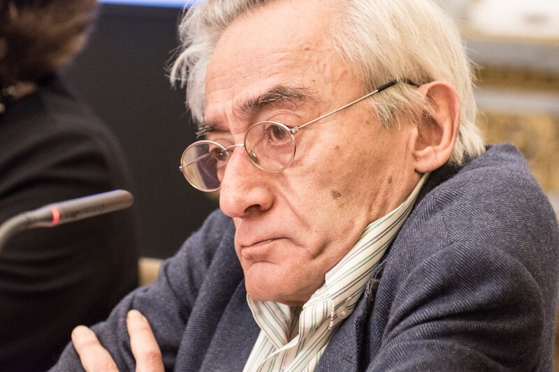 El escritor Mario Vargas Llosa