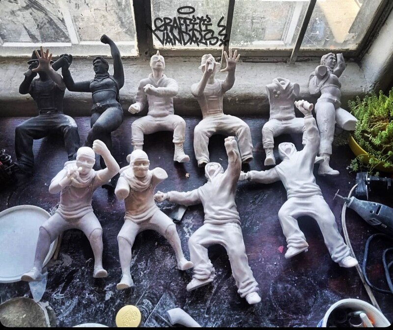 Escultura de figuras humanas en 3D