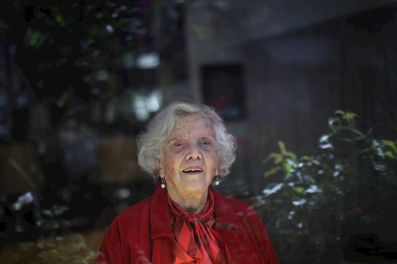 Abuela feliz