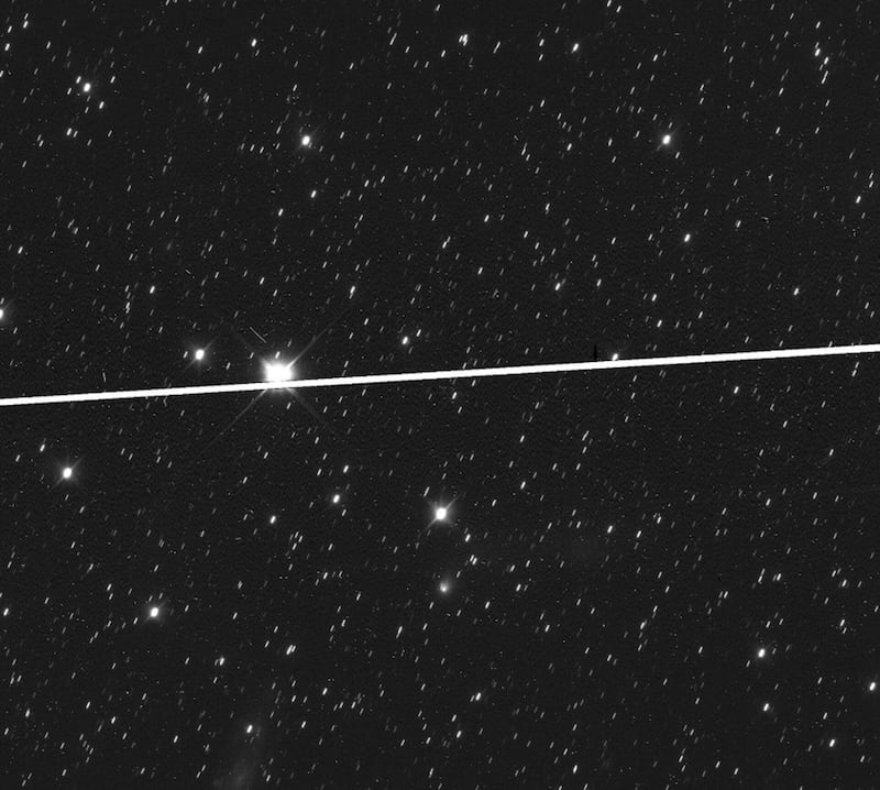 Primeras fotos del cometa 3I/ATLAS luego de atravesar la superficie solar