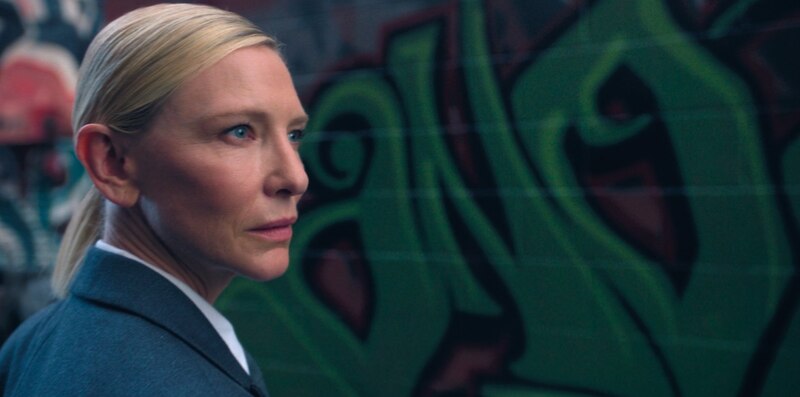 Cate Blanchett en El Juego del Calamar 3. La actriz australiana tuvo un cameo como reclutadora en el capitulo final de la serie, dejando abierta la posibilidad a una nueva temporada "spin-off".