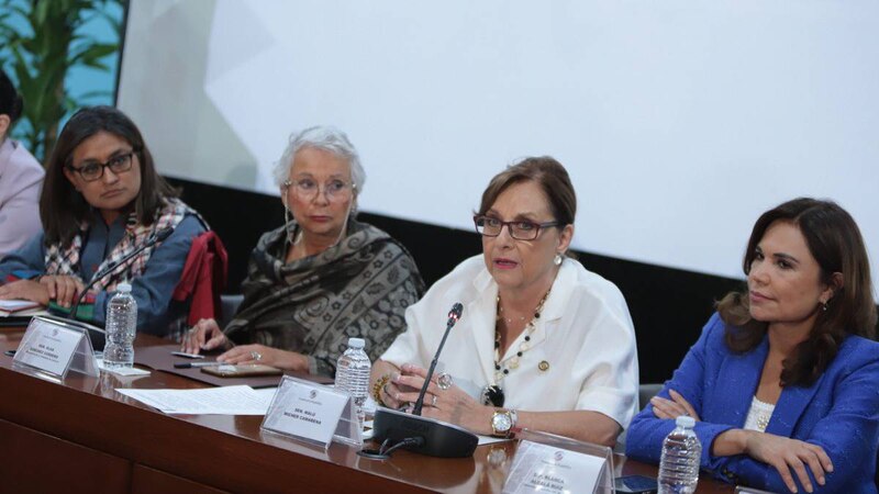 Reunión de mujeres líderes en la política mexicana