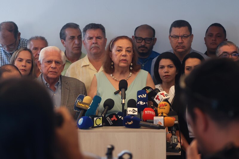 Conferencia de prensa de la oposición venezolana