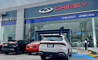Ebrard confirma aranceles del 50% para autos de origen chino    