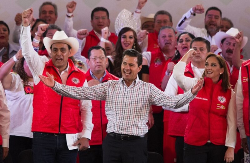 ¡Viva México!