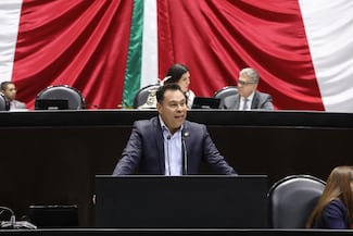 Diputados del PRI reimpulsan eliminación del IVA por usar aeropuertos