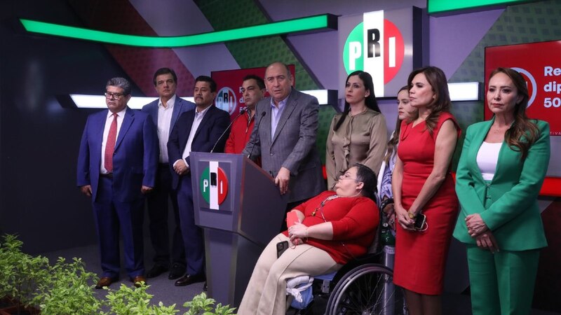 El PRI se reúne para discutir la agenda legislativa