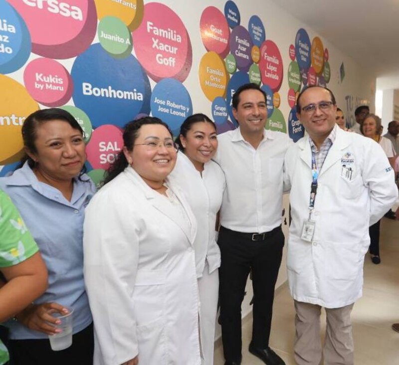 Inauguración de la nueva clínica de salud en la ciudad de México