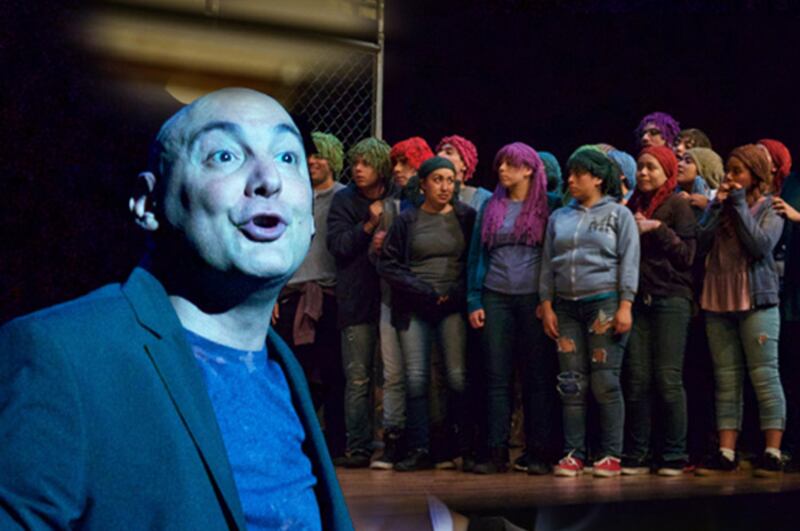 El director de teatro y sus actores