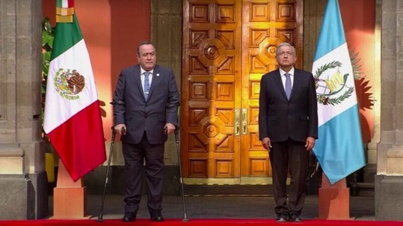 El presidente López Obrador recibe al presidente de Chile, Gabriel Boric, en Palacio Nacional.