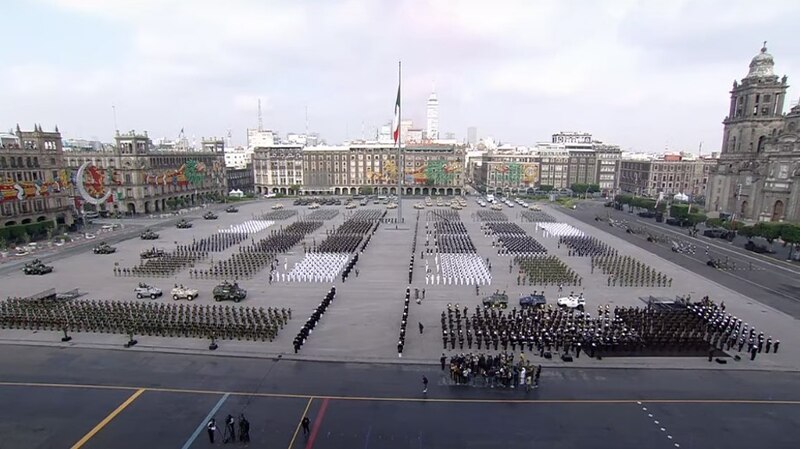 Desfile militar en la Ciudad de México