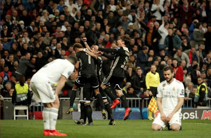El Real Madrid celebra la victoria en la Liga de Campeones