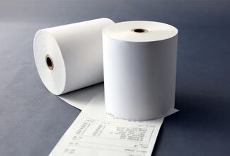 Descubren fórmula menos tóxica para realizar papel térmico con madera