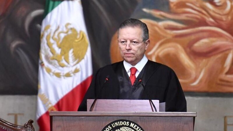 El presidente de la Suprema Corte de Justicia de la Nación, Arturo Zaldívar, durante una sesión del pleno.