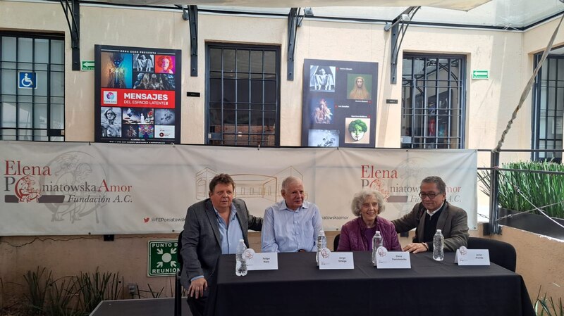 Elena Poniatowska presenta su libro en la FIL de Guadalajara