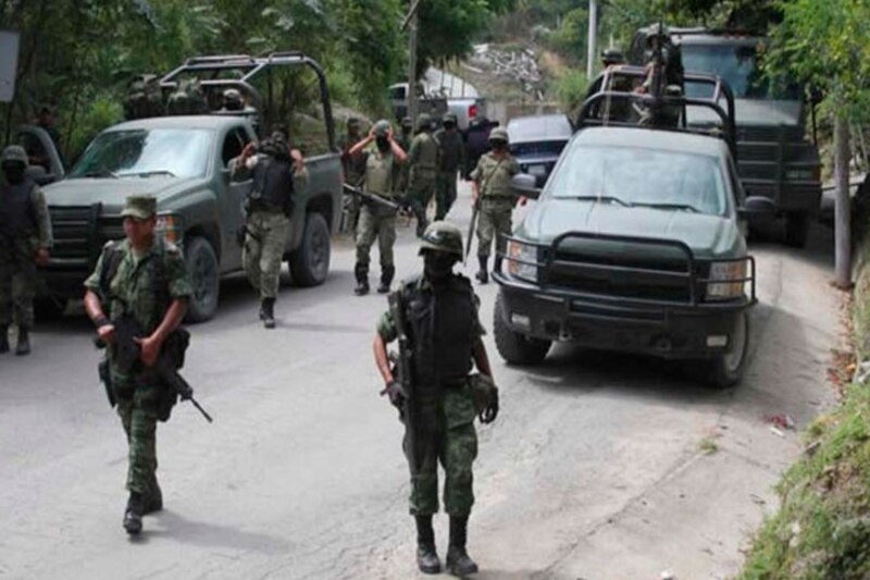 Enfrentamiento entre militares y civiles armados en México
