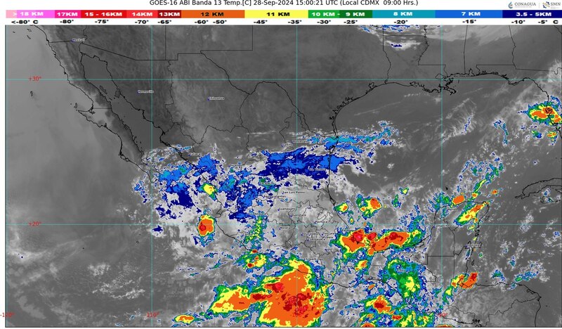 Imagen satelital de la tormenta tropical "Karl" en el Océano Pacífico.