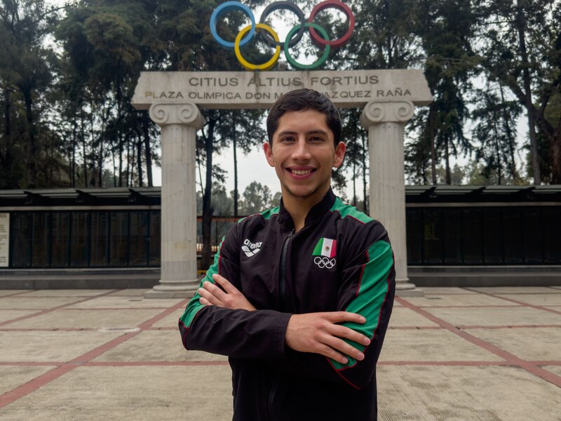 El nadador mexicano Diego López Díaz se prepara para los Juegos Olímpicos de Tokio 2020.