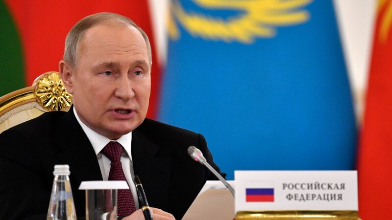 El presidente ruso, Vladímir Putin, pronuncia un discurso ante la Asamblea Federal en Moscú.