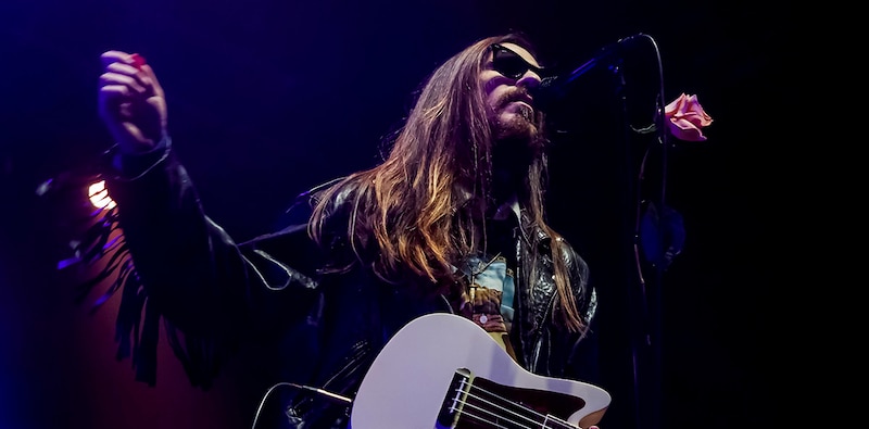 Cantante de rock en concierto