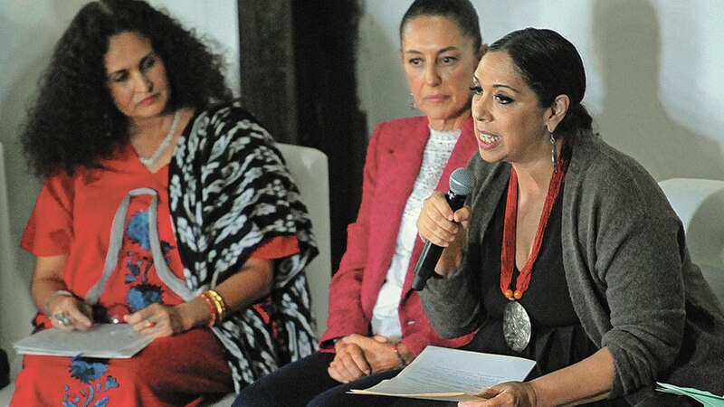 Conferencia sobre la mujer en el siglo XXI