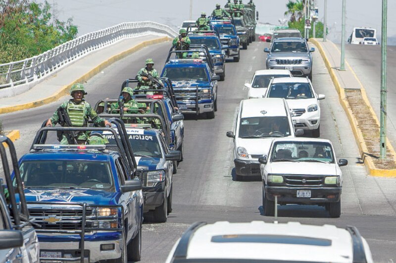 Policías en la frontera