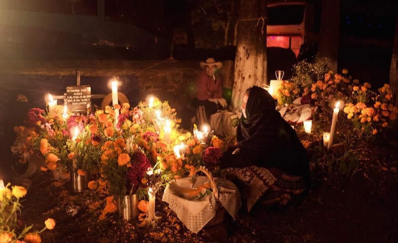 Ofrenda a los muertos