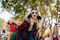 Cierra el Festival LATE con desfile de títeres “La Invasión de los Muñecos”