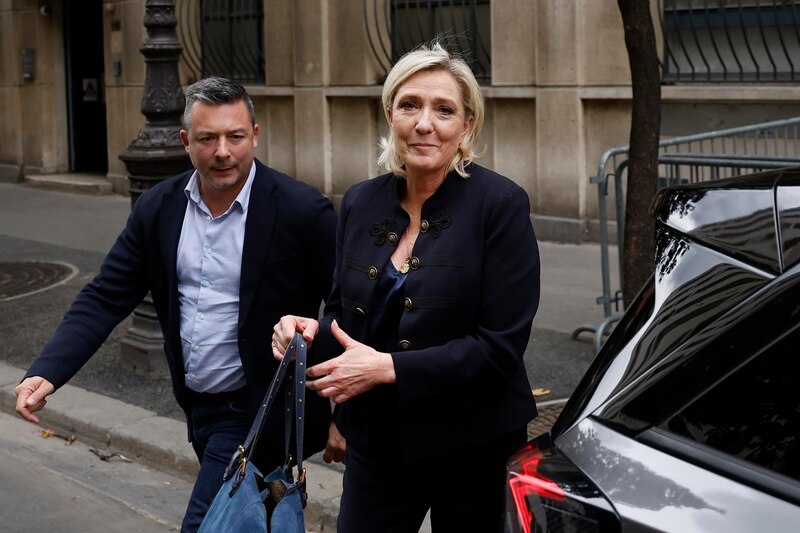 Marine Le Pen, líder de la Agrupación Nacional francesa, durante un mitin en París