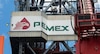 Por efecto cambiario se reduce la deuda de Pemex: HR 