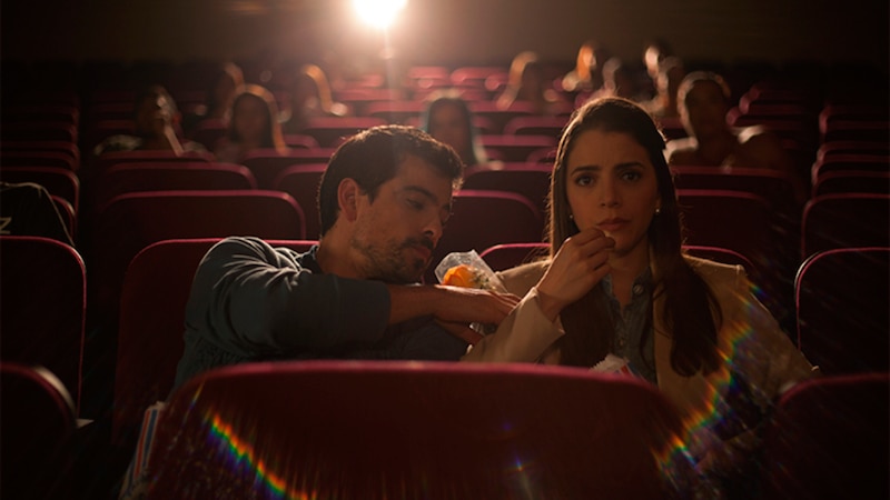 Pareja en el cine