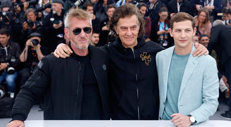 Sylvester Stallone, Dolph Lundgren y Arnold Schwarzenegger juntos en Cannes