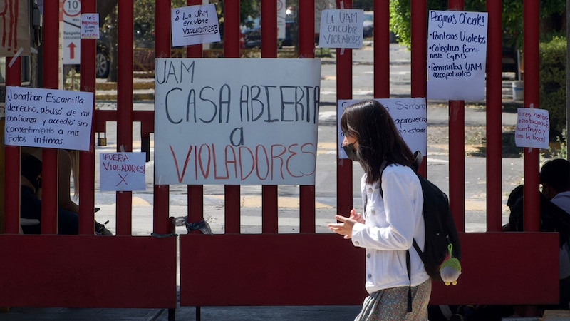 Protesta en la UAM contra la violencia de género