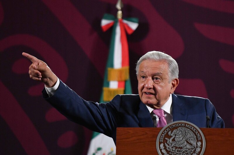 El presidente Andrés Manuel López Obrador da un discurso.